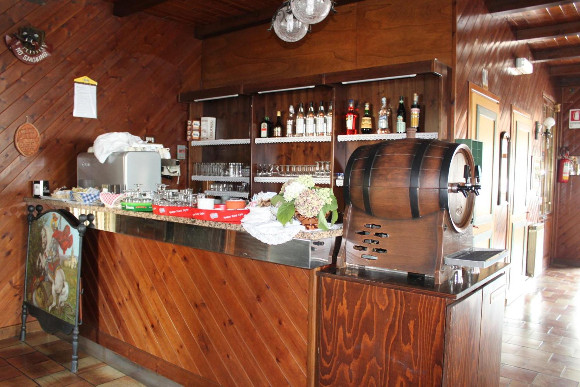 Locanda San Giorgio Sestola Exterior photo